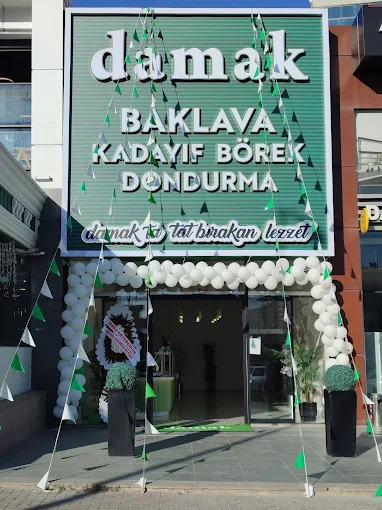 Damak Baklava